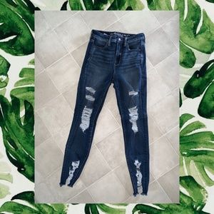 American Eagle Super Hi Rise Ripped Denim Jeans